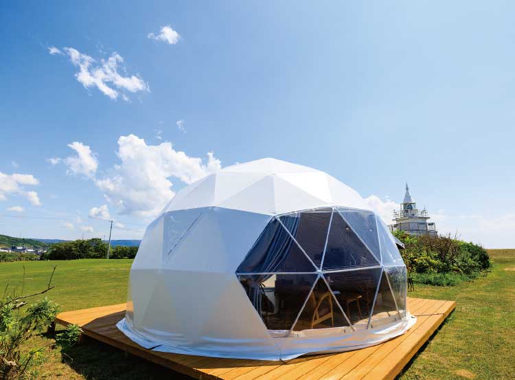 かもめ島マリンピングのドーム型テント