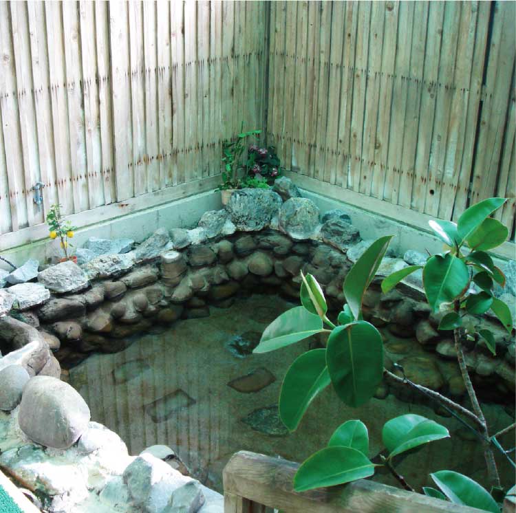ホテルテトラ湯の川温泉の露天風呂