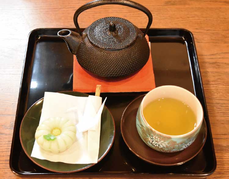 カフェ・マギンの「日本茶セット」