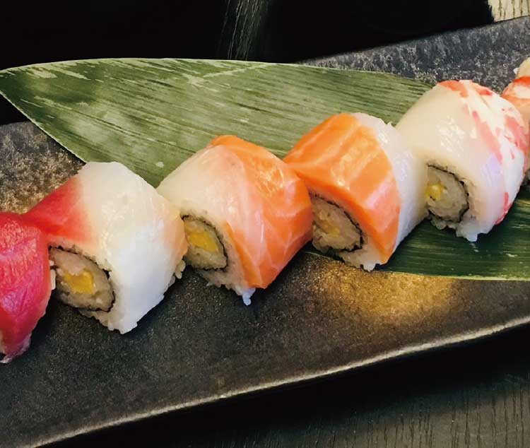 あうん亭光の彩り巻き