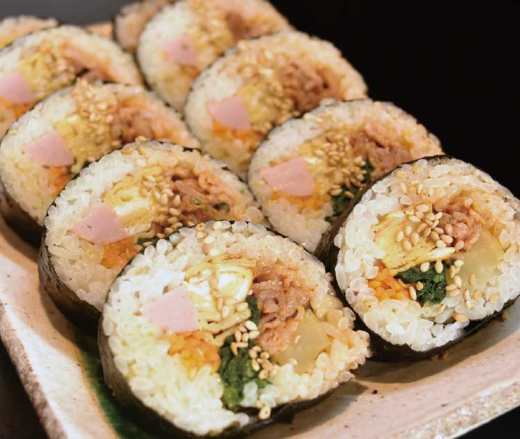 韓国料理とらじのキムパ