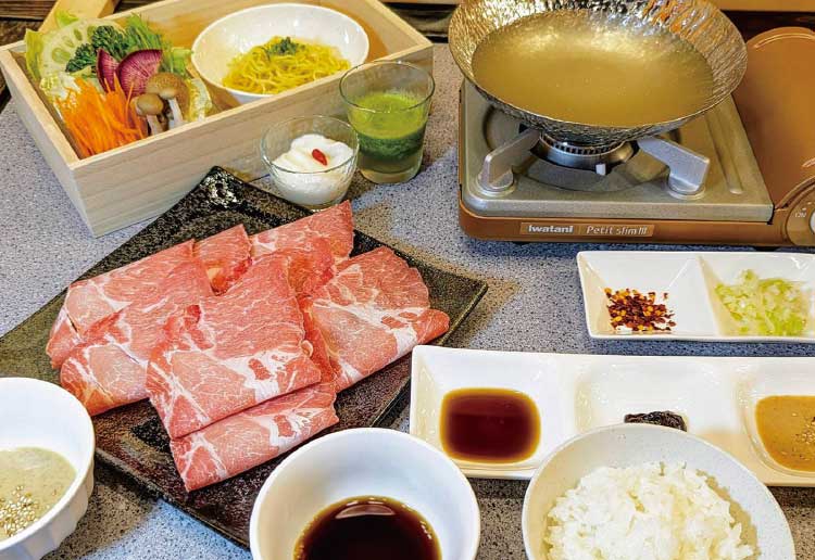 台湾しゃぶしゃぶ・てむじんの「豚肉肩ロースセット」