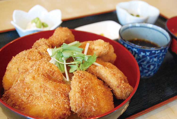 北匠庵のチキンタレカツ丼