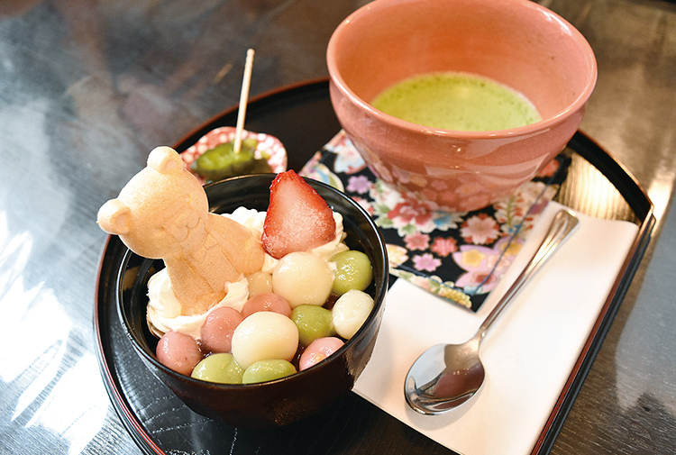 函館さくら家のクリームぜんざい