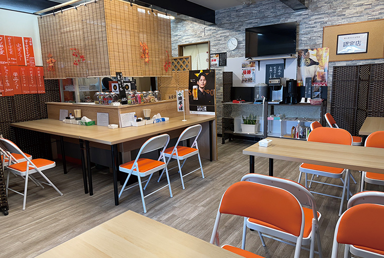 お食事と富士宮やきそばの店 かえで食堂のお店