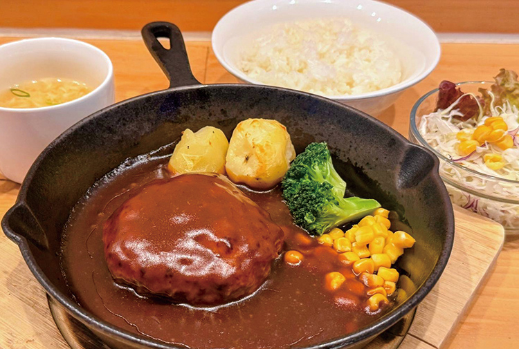 キッチン ジャンジャンのハンバーグ