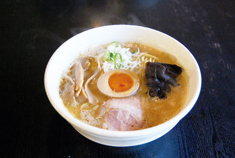 らーめん初代社のみそらーめん