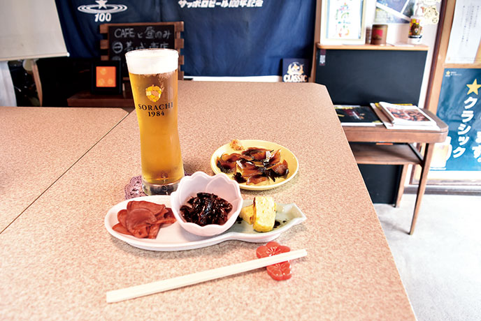 CAFEと昼のみ マルイチ葛城商店