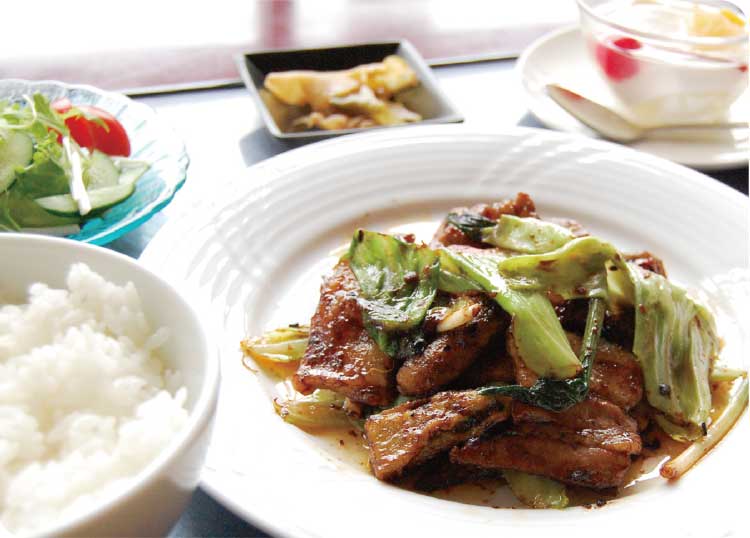 中国料理楼蘭の春野菜の回鍋肉セット