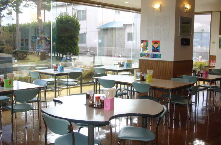 函館市総合福祉センター内の軽食喫茶たんぽぽ店内