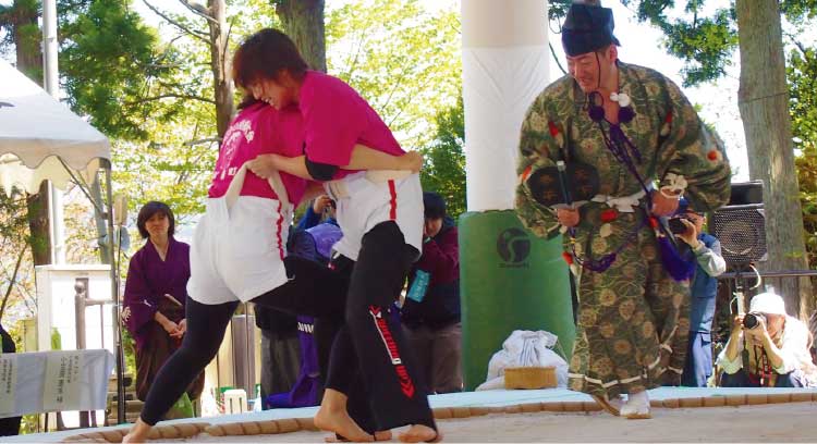 福島町の女相撲大会